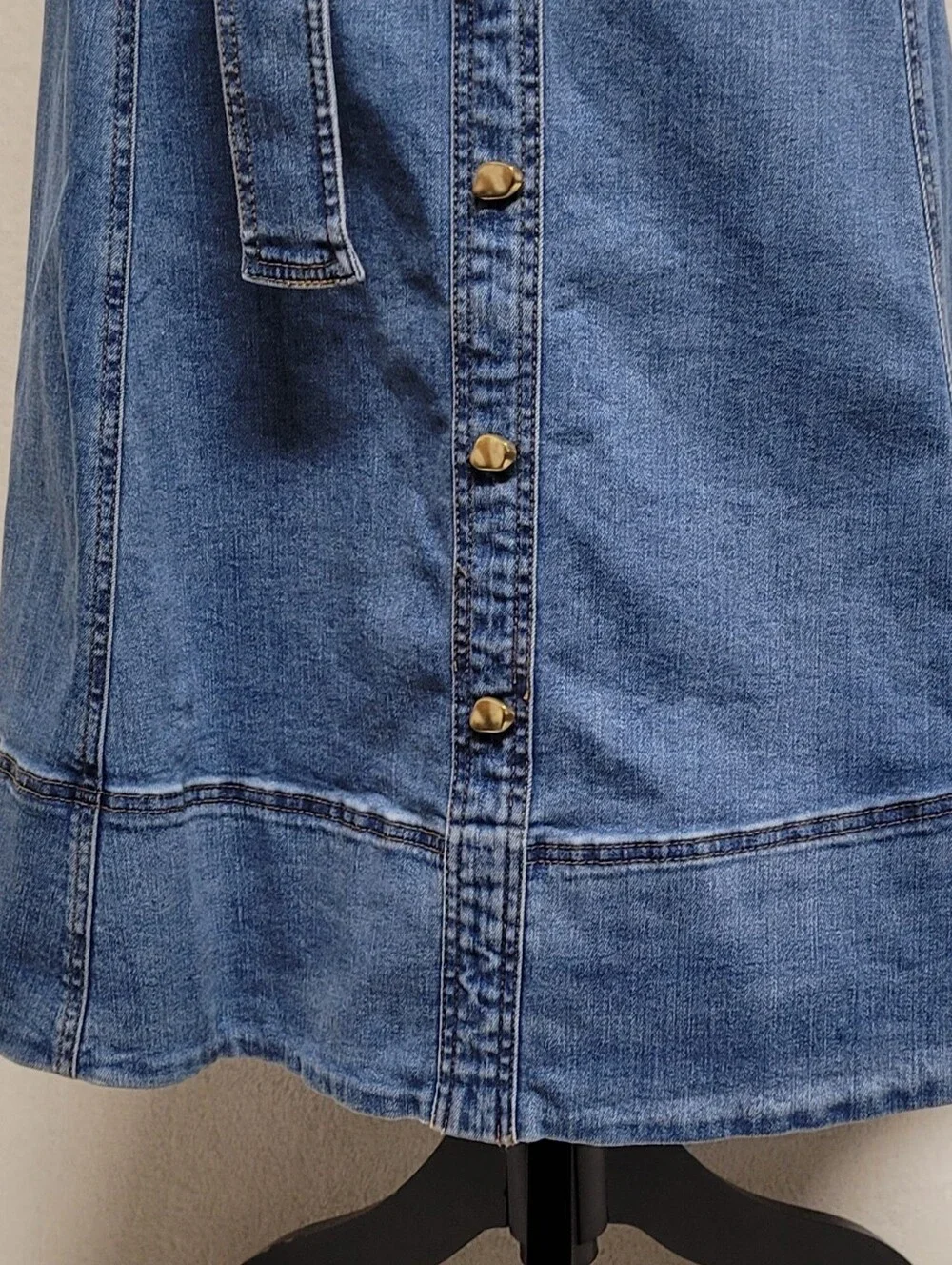 House of Harlow Stretchy Denim Belted Sweetheart Neck Fit & Flare Midi Dress 10 - Picture 5 of 13